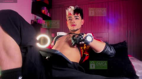 Snapshot of dominikeclipsex chatting on 16, 4, 2026 Dominik Eclipse online show from 16, 4, 2026