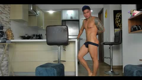 Only fans Ronnie col---InstaRonniecolleman  online show from 12, 2, 2025