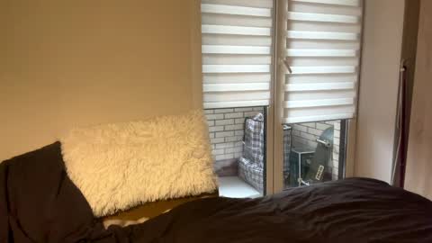 Snapshot of dominiquebreakey chatting on 9, 4, 2026 Cati online show from 9, 4, 2026