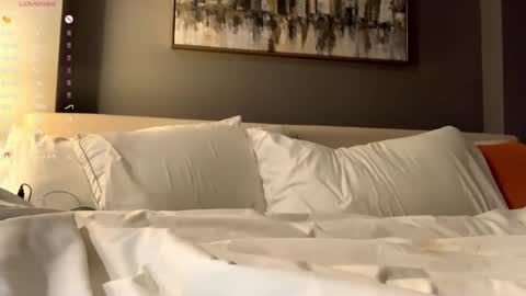 Snapshot of domitilabarrus chatting on 10, 4, 2026 Kira online show from 10, 4, 2026