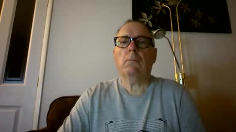 Snapshot of domjolly08 chatting on 31, 10, 2025 David uk online show from 31, 10, 2025