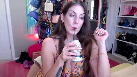 Snapshot of dommetomorrow chatting on 8, 9, 2025 DommeTomorrow online show from 8, 9, 2025