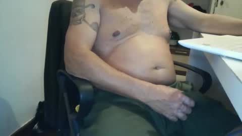 Snapshot of domruanjf chatting on 7, 10, 2025 Dom Ruan CF online show from 7, 10, 2025