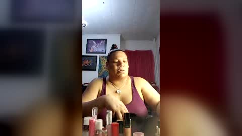 Snapshot of domtstopgal chatting on 14, 6, 2026 domtstopgal online show from 14, 6, 2026
