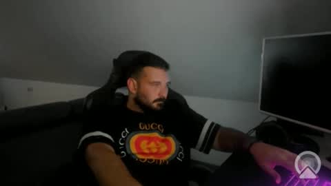 Snapshot of donchriiis chatting on 23, 9, 2025 donchriiis online show from 23, 9, 2025