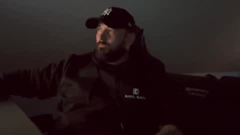 Snapshot of donchriiis chatting on 21, 11, 2025 donchriiis online show from 21, 11, 2025