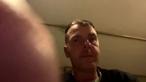 Snapshot of dondoin chatting on 22, 9, 2025 live online show from 22, 9, 2025