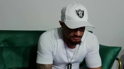 Snapshot of dong_masterson chatting on 25, 2, 2026 Gifted online show from 25, 2, 2026