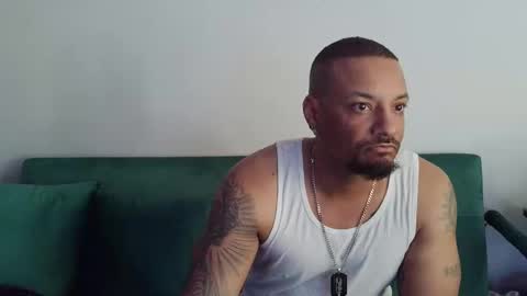 Snapshot of dong_masterson chatting on 26, 4, 2026 Gifted online show from 26, 4, 2026