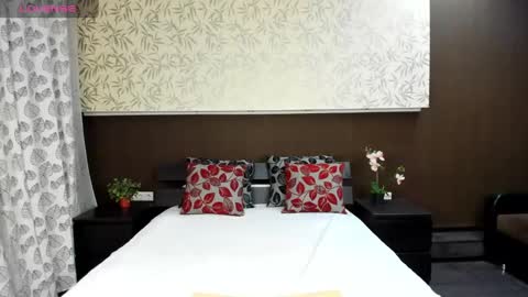 Snapshot of donnaaa_evans chatting on 5, 12, 2024 Donna On GMT2 Mon-Fri 3-9 AM online show from 5, 12, 2024