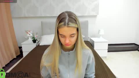 Donna On GMT2 Mon-Fri 3-9 AM online show from 3, 4, 2026