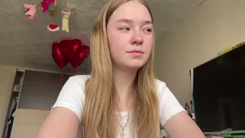 Snapshot of donnettesaborio chatting on 11, 6, 2026 Haley online show from 11, 6, 2026
