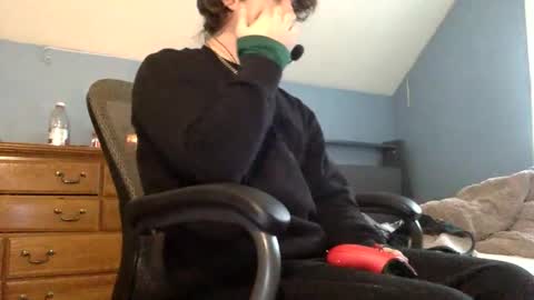 donutking42069 online show from 17, 2, 2026