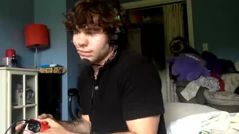 Snapshot of donutking42069 chatting on 25, 5, 2026 donutking42069 online show from 25, 5, 2026