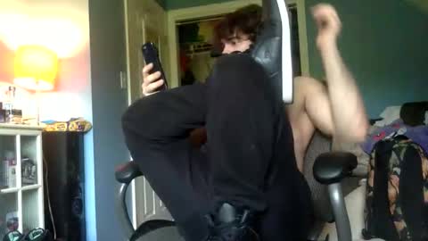 Snapshot of donutking42069 chatting on 26, 5, 2026 donutking42069 online show from 26, 5, 2026