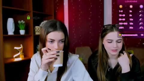 Snapshot of dora_di1 chatting on 5, 11, 2025 we online show from 5, 11, 2025