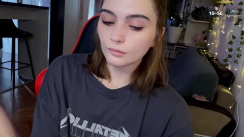 Alice online show from 5, 1, 2025