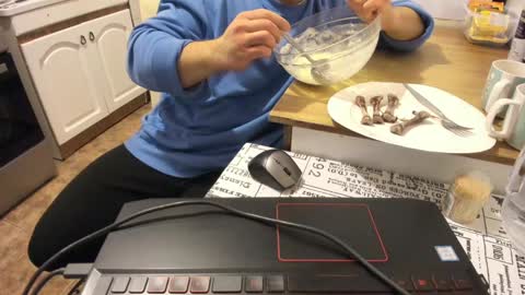 Snapshot of doriancretu95 chatting on 15, 12, 2024 menu below online show from 15, 12, 2024