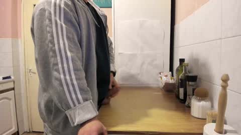 Snapshot of doriancretu95 chatting on 9, 2, 2025 menu below online show from 9, 2, 2025