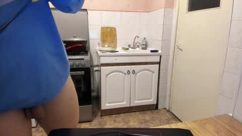 Snapshot of doriancretu95 chatting on 13, 2, 2025 menu below online show from 13, 2, 2025