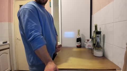 Snapshot of doriancretu95 chatting on 12, 11, 2025 menu below online show from 12, 11, 2025