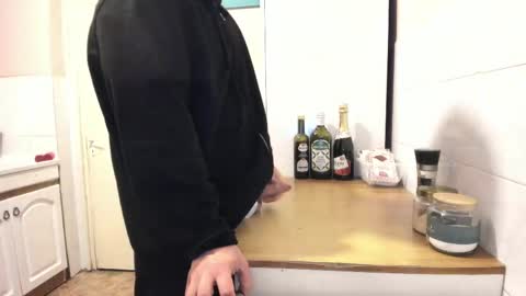 Snapshot of doriancretu95 chatting on 3, 4, 2026 menu below online show from 3, 4, 2026