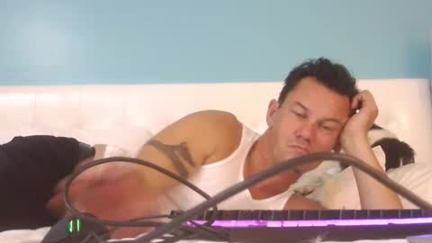 Snapshot of doriandicksxxx chatting on 9, 9, 2025 Dorian w Costars online show from 9, 9, 2025