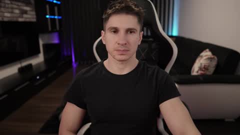 Dorian Reyes online show from 21, 2, 2025