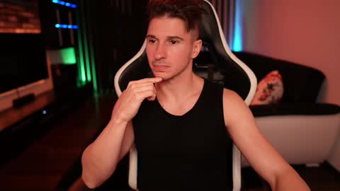 Dorian Reyes online show from 21, 10, 2025