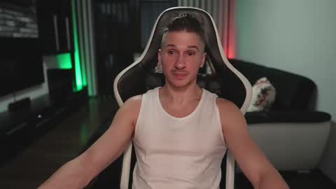 Dorian Reyes online show from 2, 11, 2025