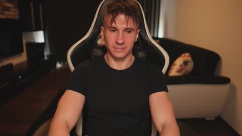 Dorian Reyes online show from 16, 11, 2025