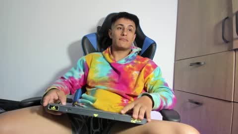 dorman_boy online show from 4, 2, 2026