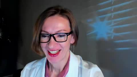 Snapshot of dorothy_meyer chatting on 25, 1, 2025 Dorothy Next stream on Monday at 3am-9am online show from 25, 1, 2025