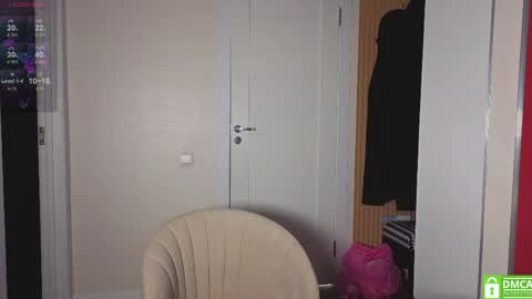 Snapshot of dosilasa chatting on 9, 4, 2026 Sasha online show from 9, 4, 2026