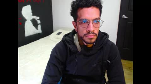 Snapshot of dostoyrodia_34 chatting on 18, 10, 2025 will online show from 18, 10, 2025