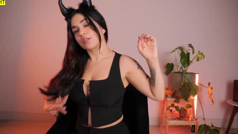 Sara online show from 1, 11, 2025