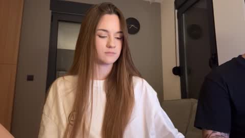 Snapshot of double_sun chatting on 20, 9, 2025 Alice and Mark online show from 20, 9, 2025