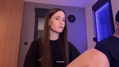 Alice and Mark online show from 25, 11, 2025