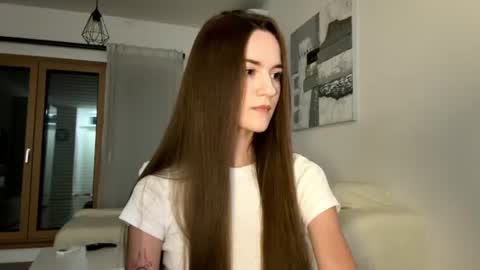 Snapshot of double_sun chatting on 24, 6, 2026 Alice and Mark online show from 24, 6, 2026