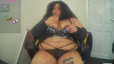 Snapshot of doubleddelirium chatting on 23, 4, 2026 DeeDee online show from 23, 4, 2026