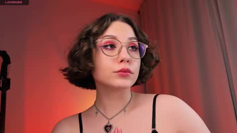 Eva ana Liza online show from 14, 2, 2025