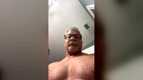 douglikes3xd online show from 8, 3, 2026