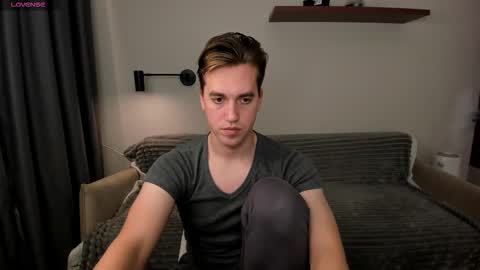 Mervin  online show from 19, 10, 2025