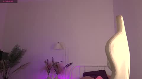 Snapshot of dragon_ink chatting on 16, 9, 2025 Lisbeth Salander online show from 16, 9, 2025