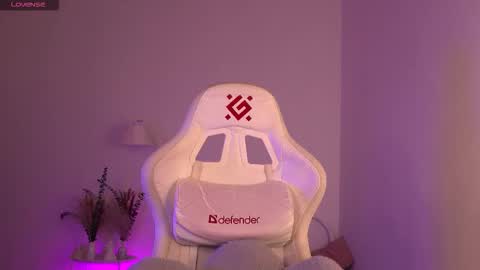 Snapshot of dragon_ink chatting on 30, 9, 2025 Lisbeth Salander online show from 30, 9, 2025