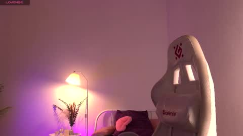 Snapshot of dragon_ink chatting on 10, 10, 2025 Lisbeth Salander online show from 10, 10, 2025