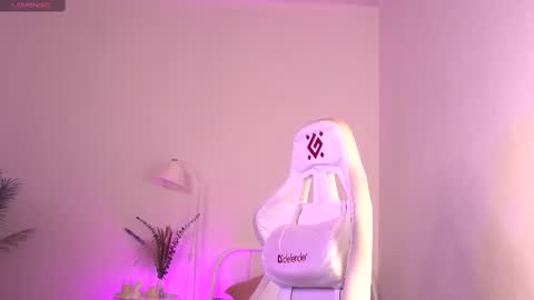 Snapshot of dragon_ink chatting on 14, 10, 2025 Lisbeth Salander online show from 14, 10, 2025