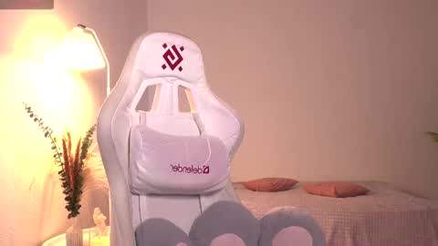 Snapshot of dragon_ink chatting on 28, 10, 2025 Lisbeth Salander online show from 28, 10, 2025