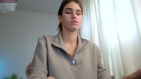 Snapshot of dragon_ink chatting on 14, 11, 2025 Lisbeth Salander online show from 14, 11, 2025