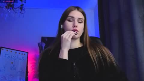 Snapshot of dragon_ink chatting on 1, 3, 2026 Lisbeth Salander online show from 1, 3, 2026